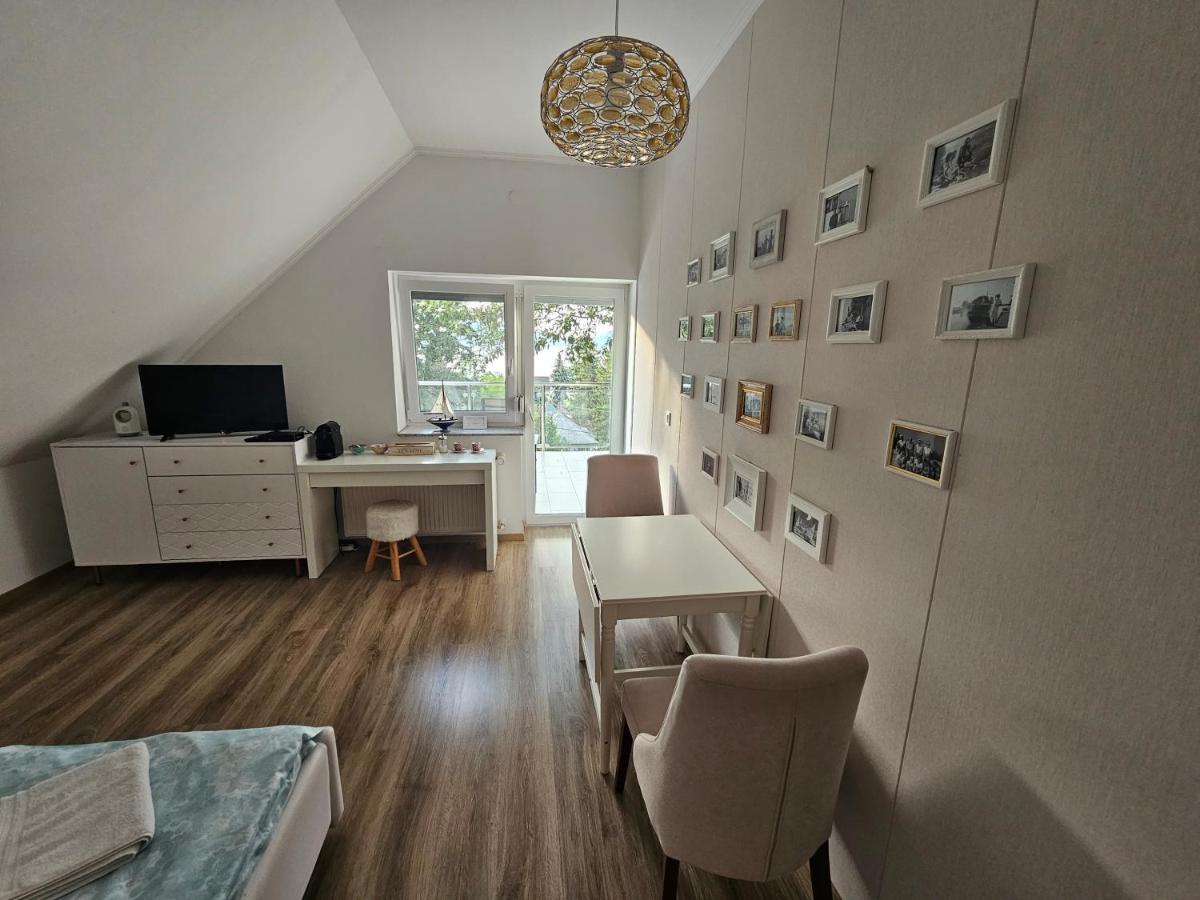 Apartamento con vistas y balcón