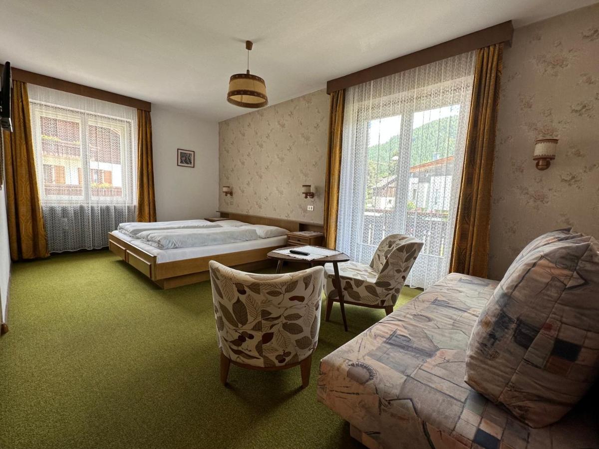 Triple Room with Private External Bathroom