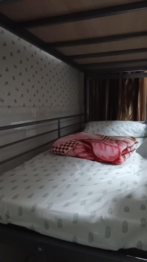 Single Bed in Mixed Dormitory Room