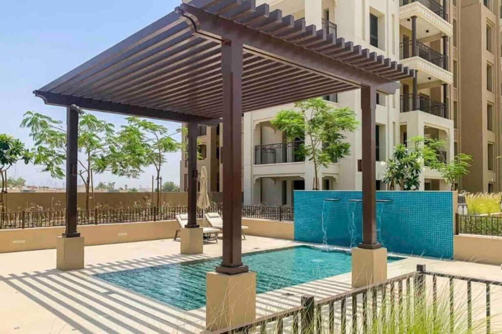Spacious 2 bedroom in Madinat Jumeirah Living - B&B Dubái
