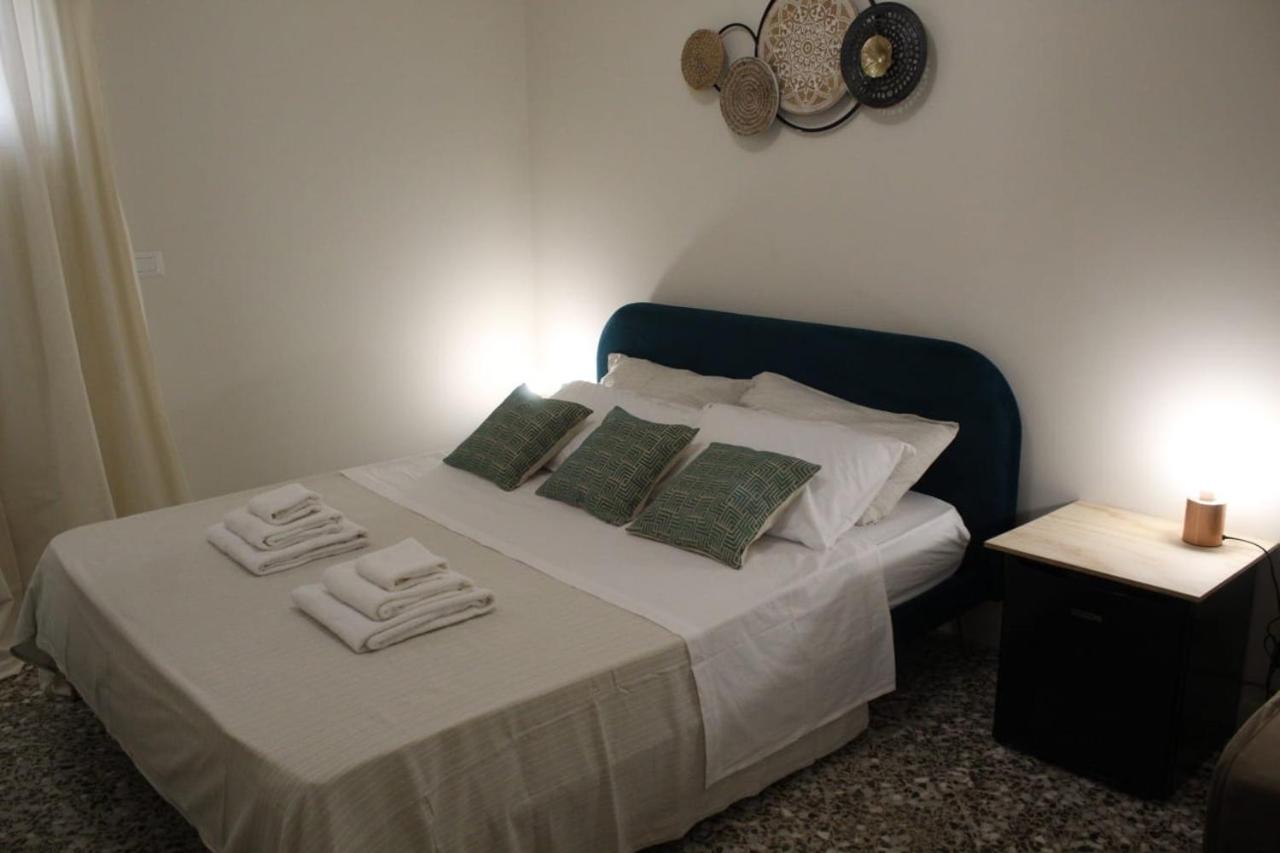 B&B San Cesario di Lecce - Camera di Luna Estate - Bed and Breakfast San Cesario di Lecce