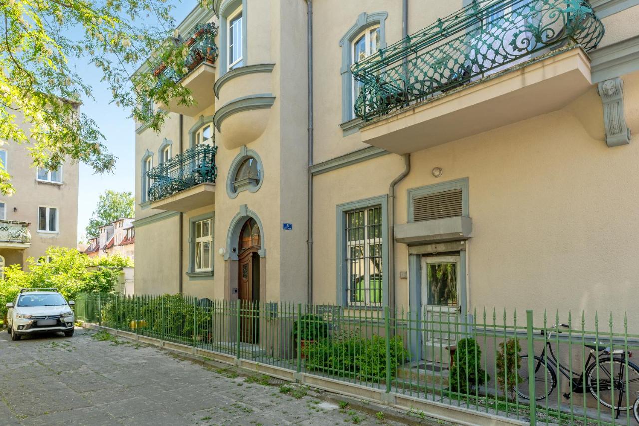Oxford - Rodzinny apartment w spokojnej Sopockiej kamienicy by Lion Apartments - B&B Sopot