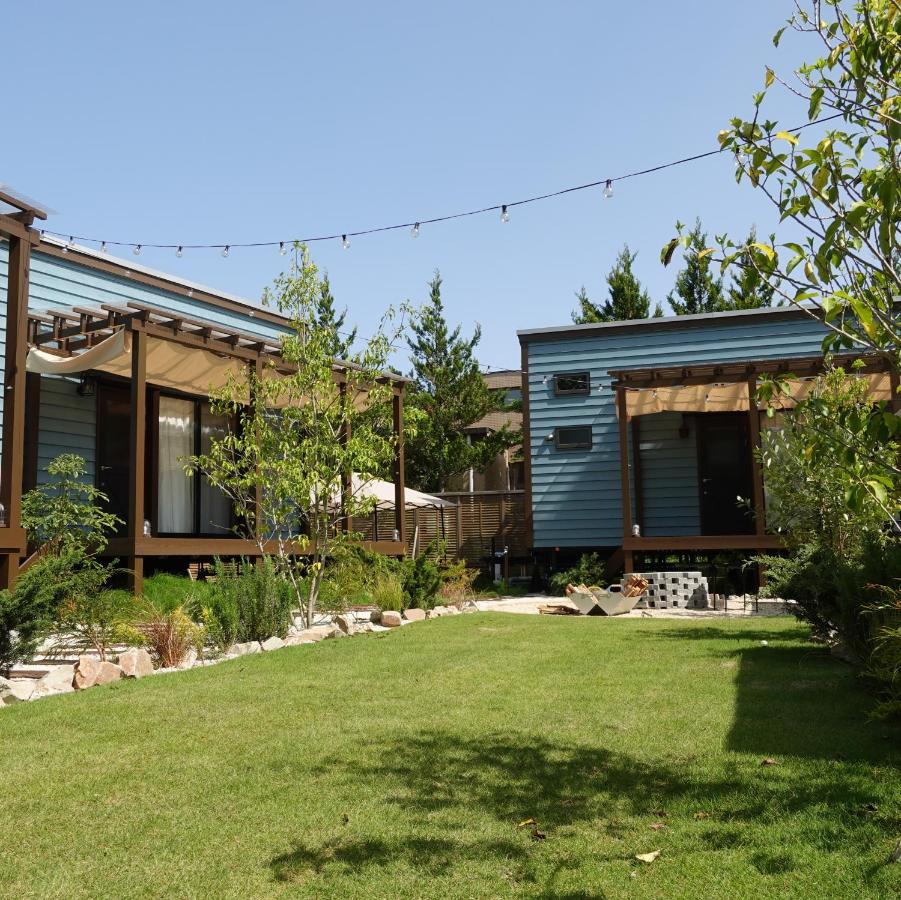 Villa with Garden View