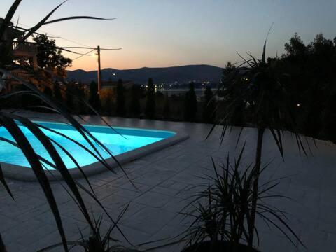 Seaesta holiday-Luxury seaview - Ferienwohnung Okrug Gornji