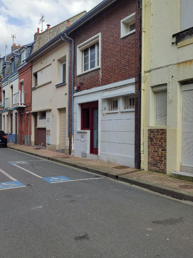 LE TREPORT 60M2 à 2mn plage port funiculaire casino commerces - B&B