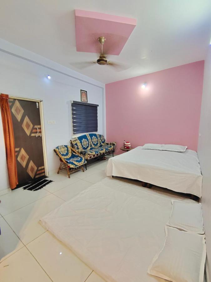 B&B Ujjain - Bankebihari Homestay - Bed and Breakfast Ujjain