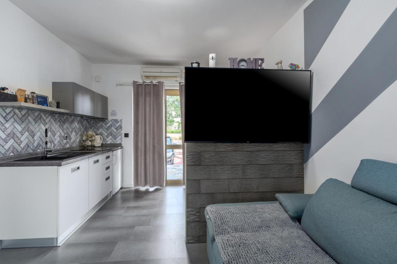Apartment 50 shades of grey Poreč - Chambres d'hôtes Poreč