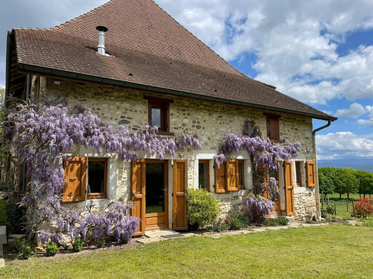 B&B Morestel - La maison des commis - Bed and Breakfast Morestel