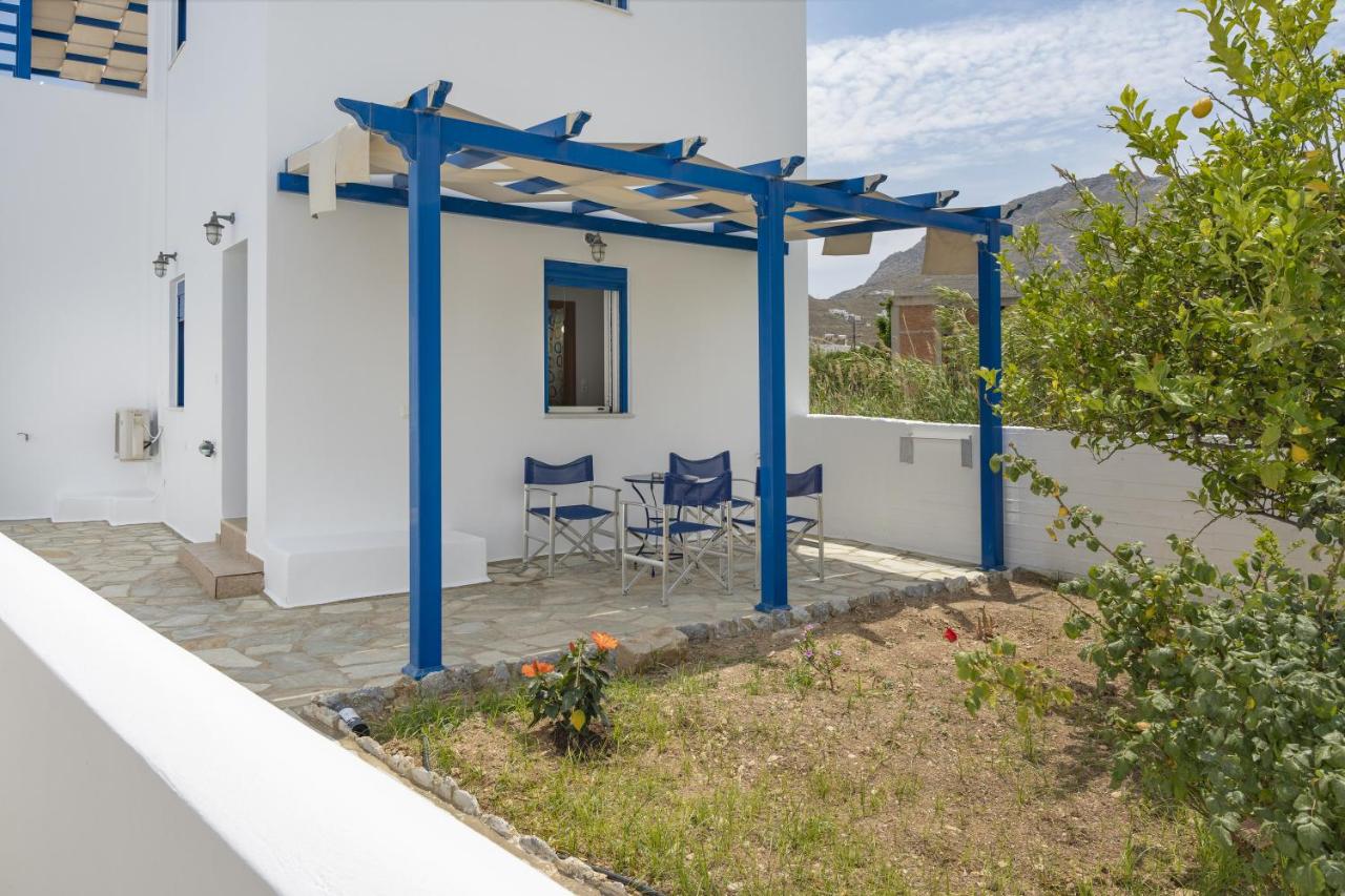 B&B Livádion - Studios Ninemia Serifos 3 - Bed and Breakfast Livádion