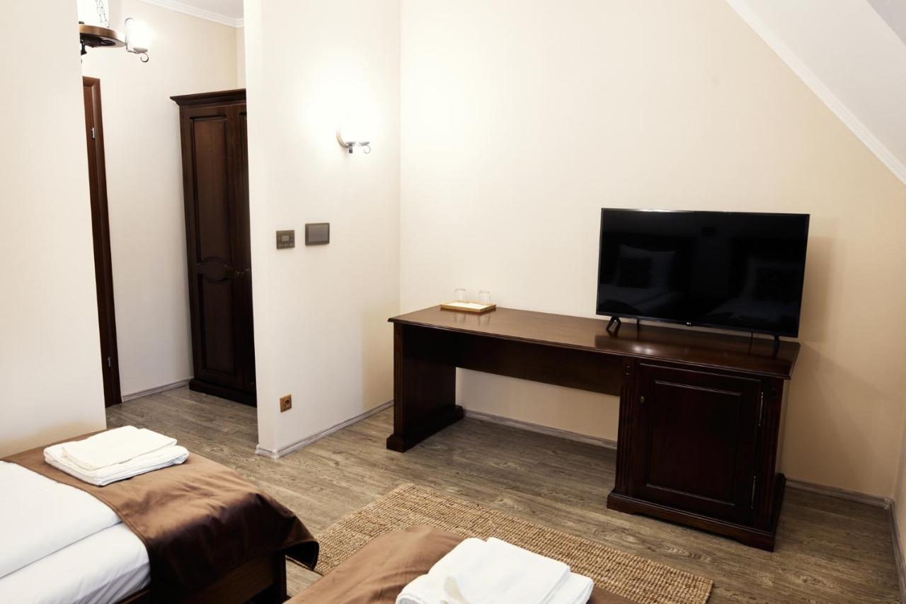 Double or Twin Room with Private Bathroom