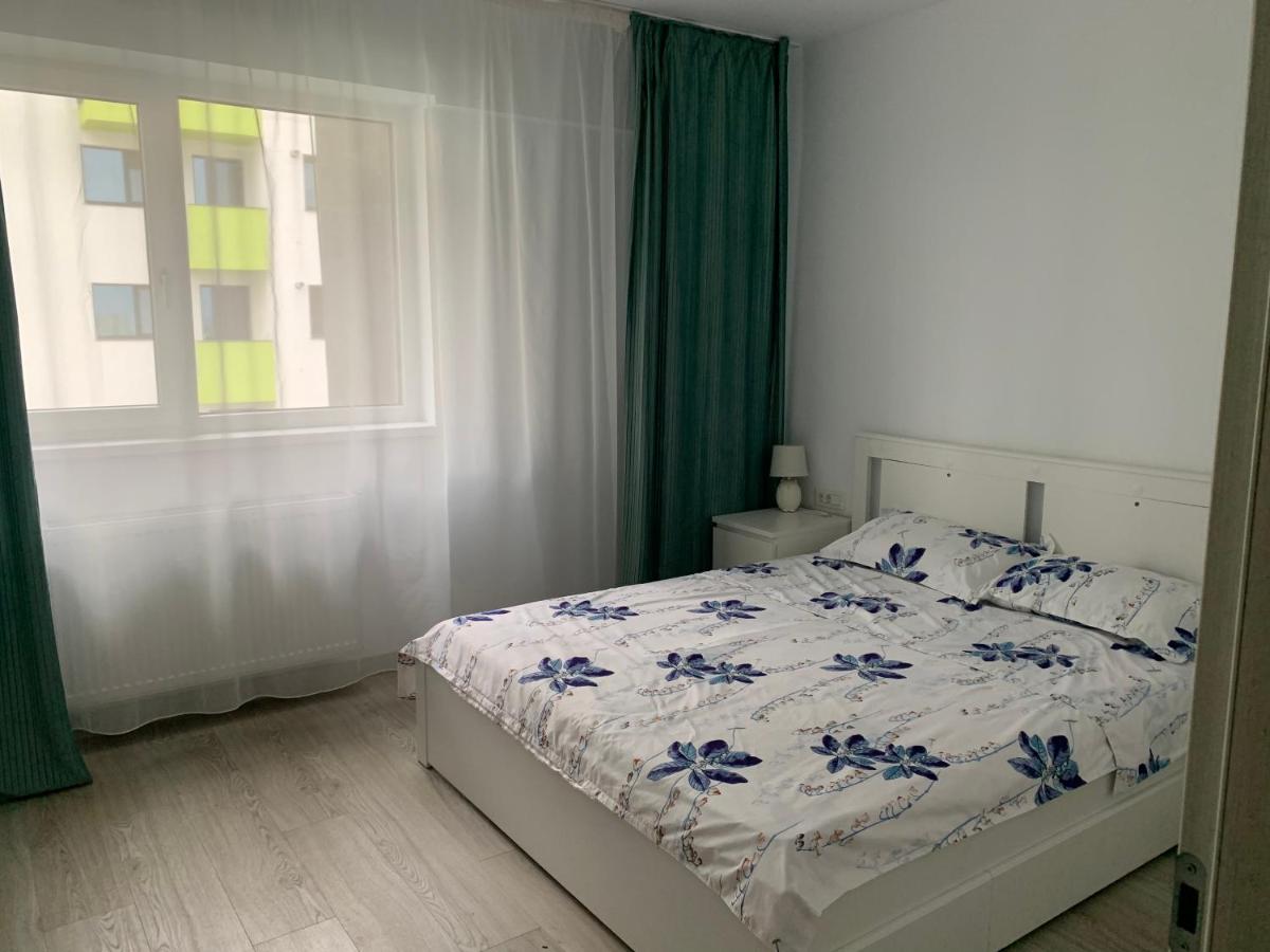 Black&White Suites - B&B Craiova