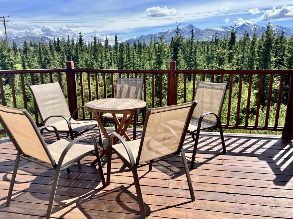 5 Star Denali Park Spacious Family Home - B&B
