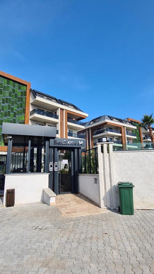 Family Apartment with pool Eden Valley - Bed and Breakfast Alanya