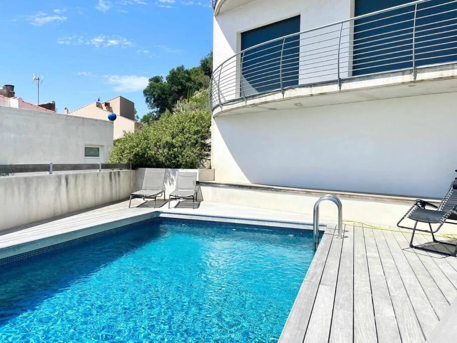 Villa con piscina sobre la Almadrava II - Chambres d'hôtes Roses