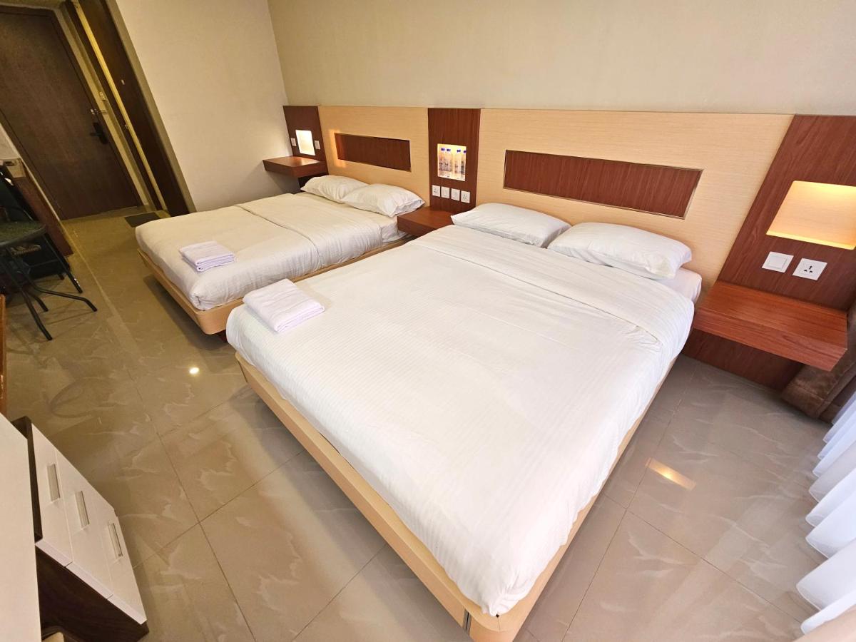 Habitación Doble Estándar con 2 camas grandes