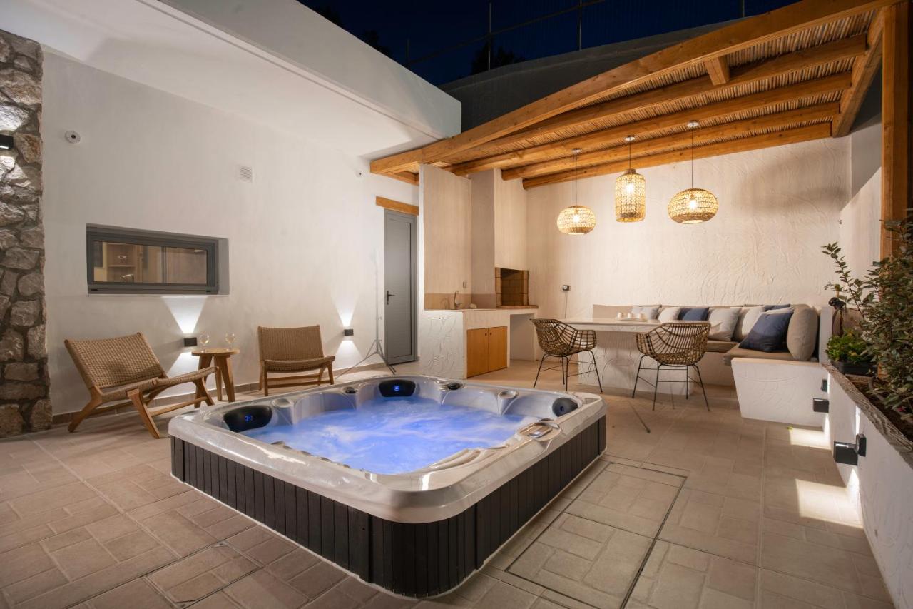Lithos Luxury Villa - B&B