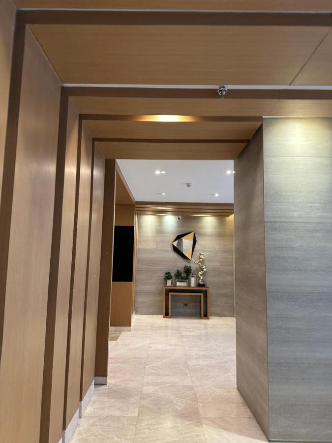 S Residences Tower 3 MOA Luxe Staycation by C - B&B