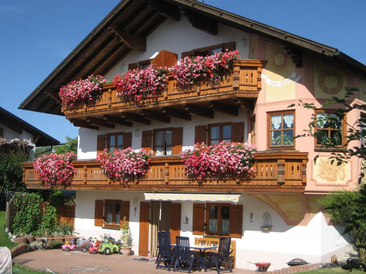 B&B Bernbeuren - Apartment in the Allg u with view of the Bavarian Alps - Bed and Breakfast Bernbeuren