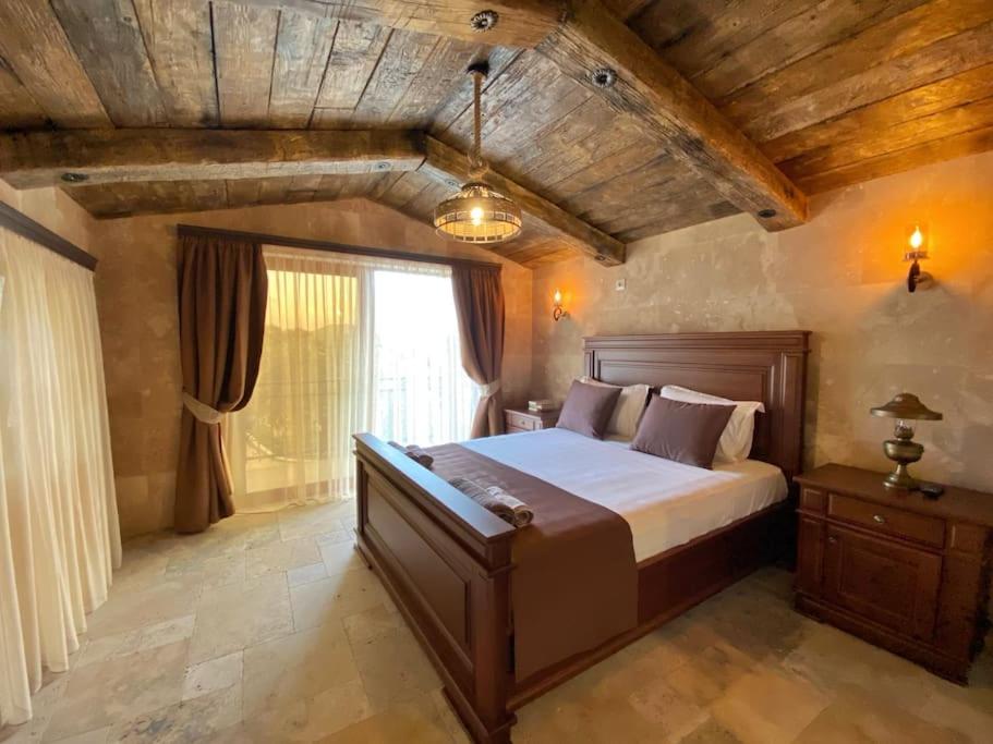 B&B Antivari - OLIVE QUEEN Rustic apartment 2 - Bed and Breakfast Antivari