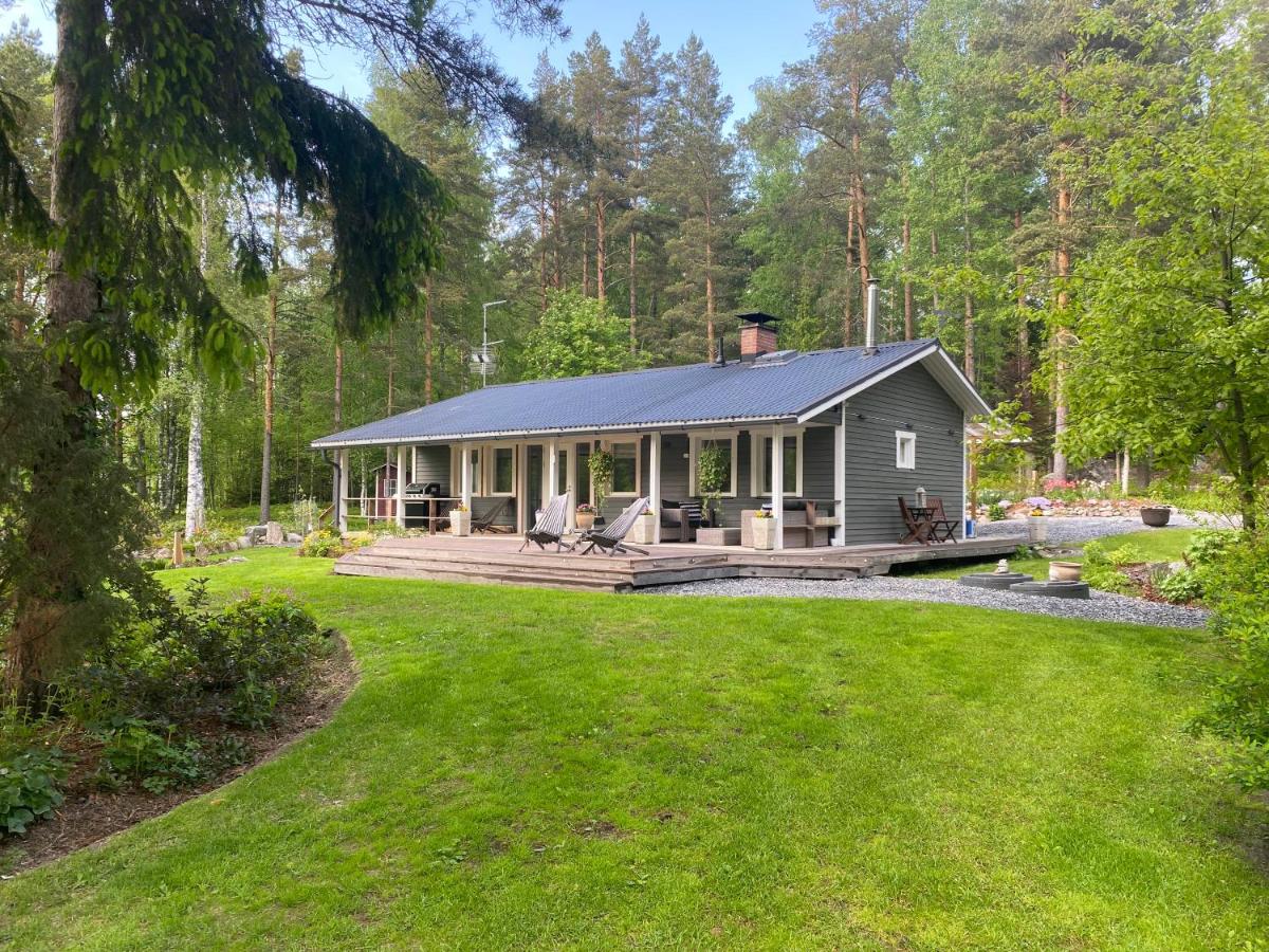 Kodikas vapaa-ajan asunto Päijänteen rannalla - B&B