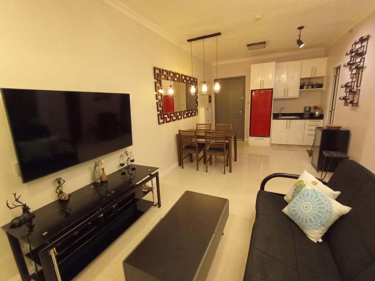 B&B Bacólod - Fully furnished Condo in Bacolod City, Philippines - Bed and Breakfast Bacólod