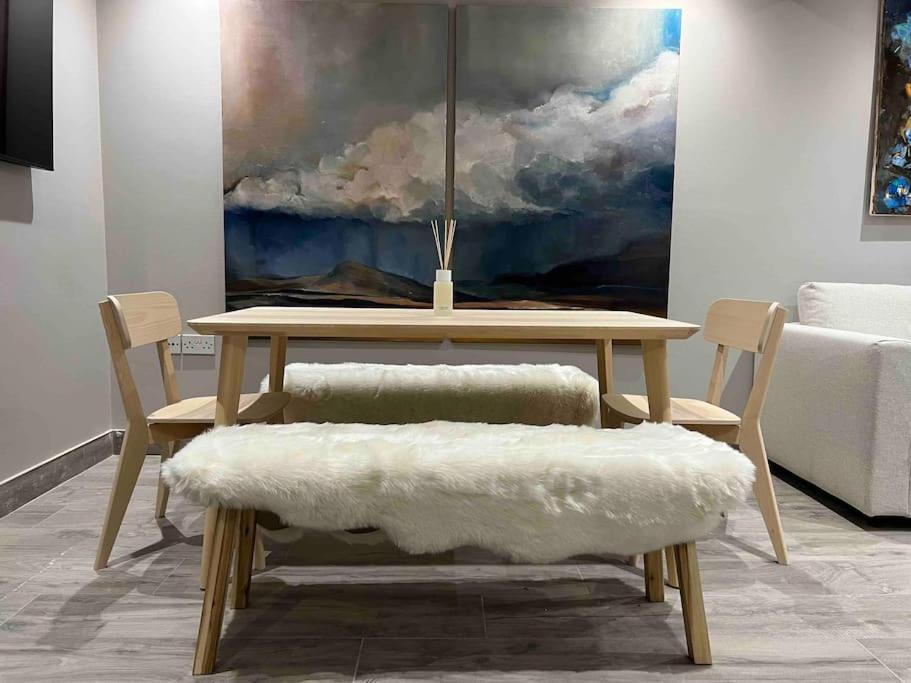“The Art House 6” Galway, Woodquay - B&B