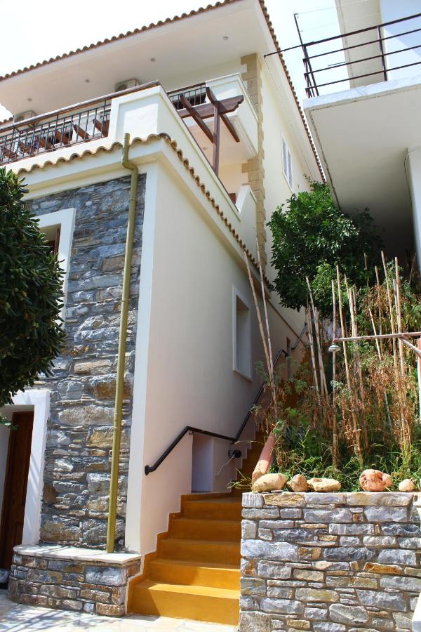 Anarrousa Studios & Apartments - Ferienwohnung