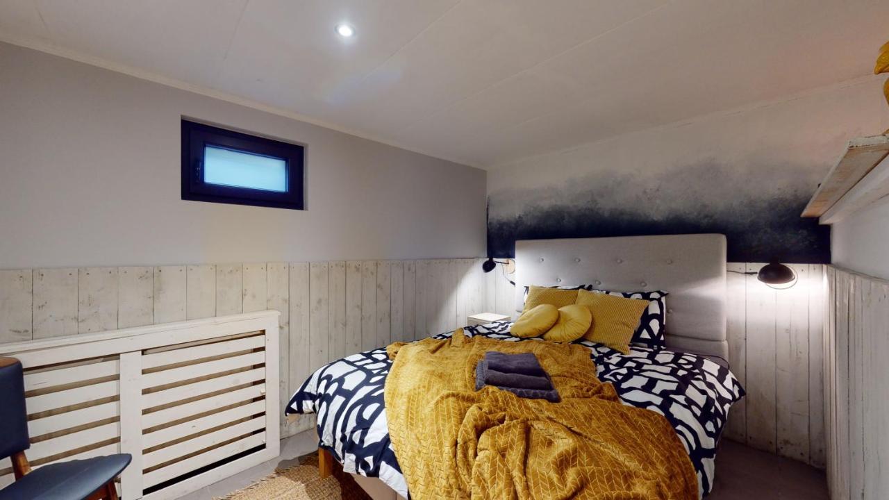 Sintpieter15 met zwembad Lo-Ghis - B&B