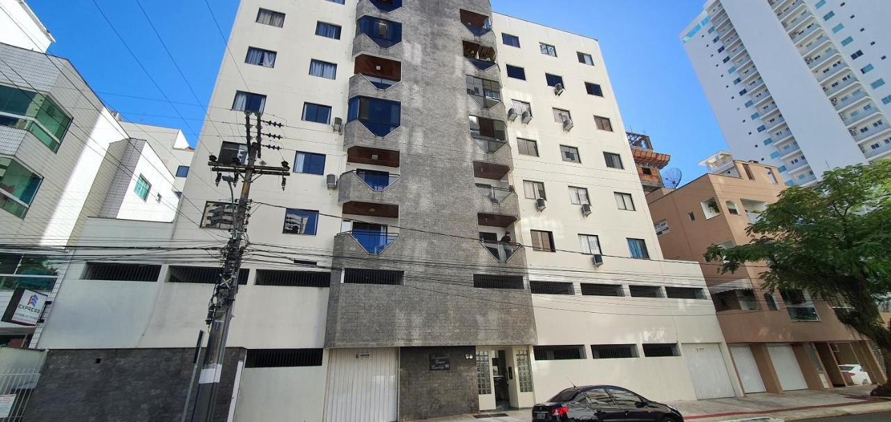 Apartamento TOP 2 quartos e 2 vagas garagem - B&B