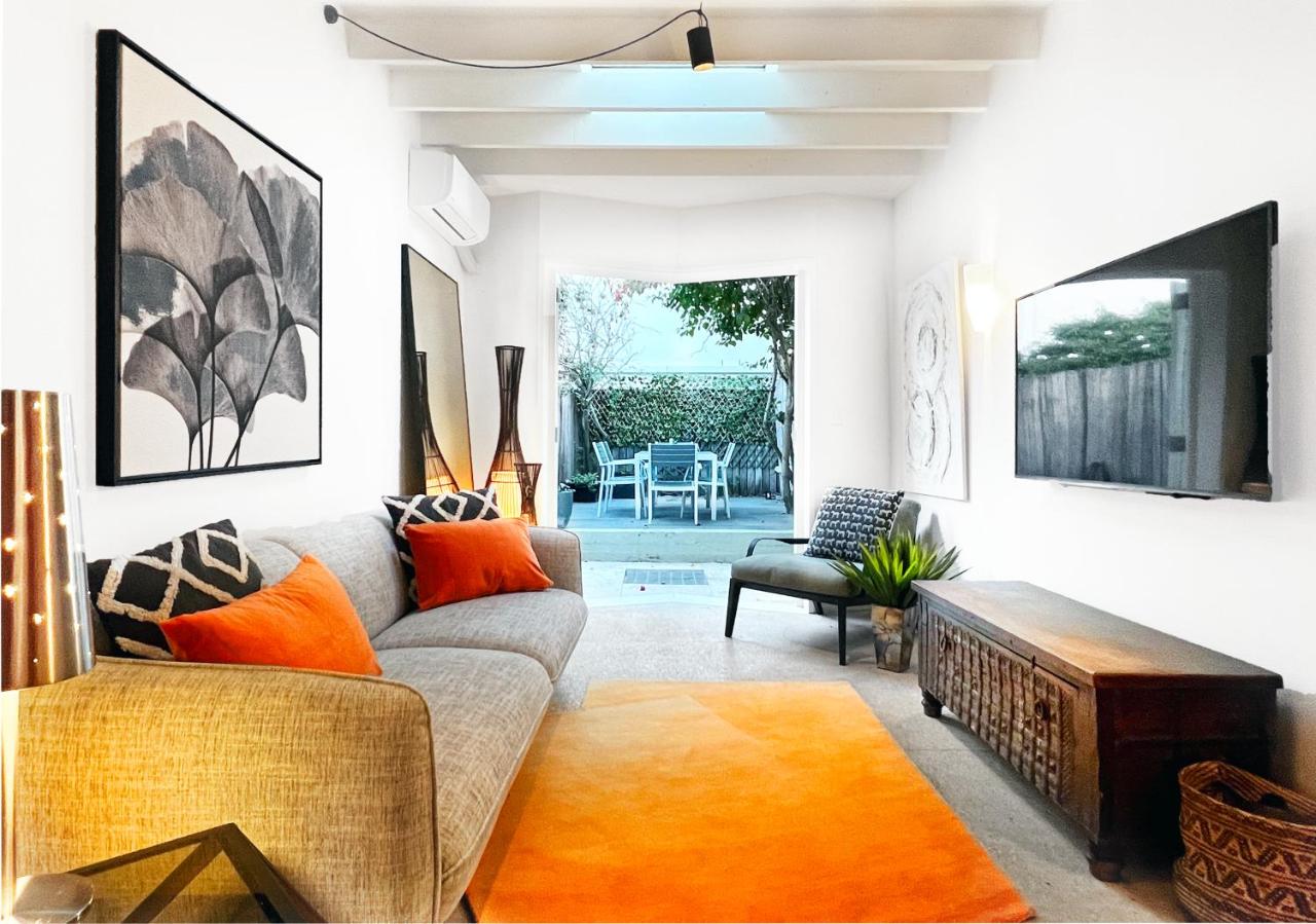 Cosy Cottage 2 Bedroom Great Location Close to Transport - B&B Sydney