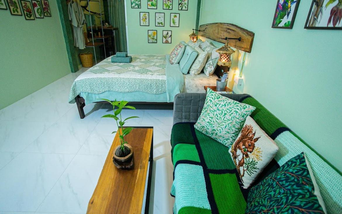 Habitación Doble con vistas a la montaña