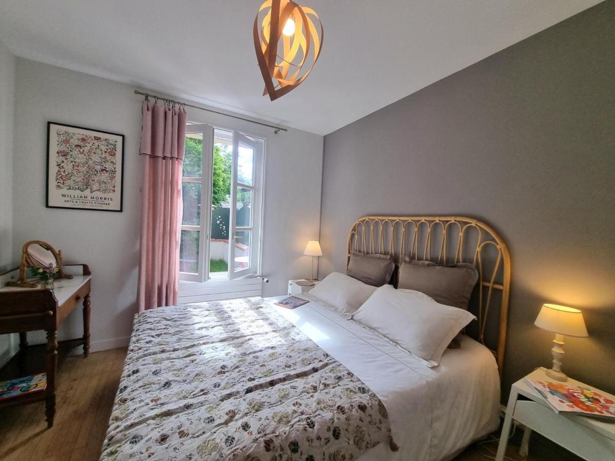 La Petite Bulle : Gîte Confortable et Moderne à Saint-Galmier - FR-1-496-293 - B&B Saint-Galmier
