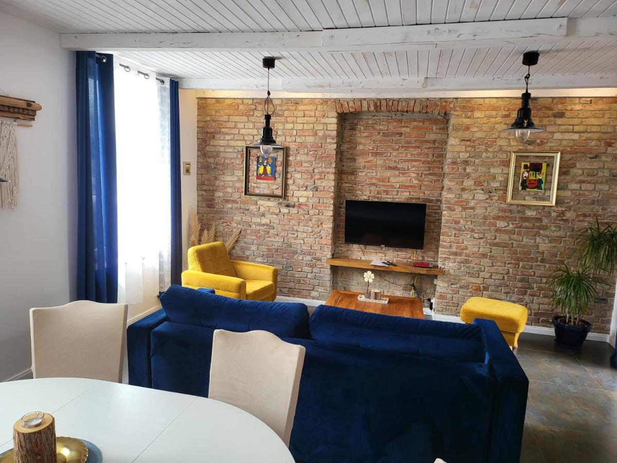 Moderne, stilvolle Ferienwohnung in Stralsund 84m2 - B&B