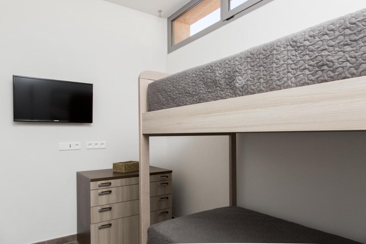 Two-Bedroom Apartment with Terrace and Panoramic View