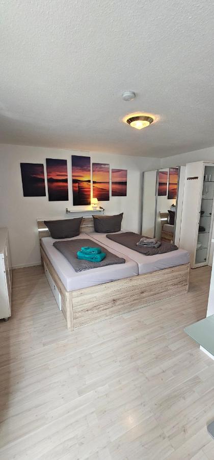 Apartment mit Balkon