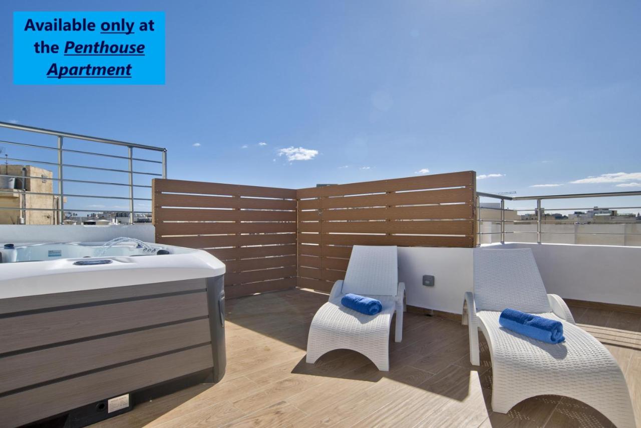 B&B Sliema - Tower Road - Central Sliema Modern Apartments and Duplex Penthouse by ShortletsMalta - Bed and Breakfast Sliema