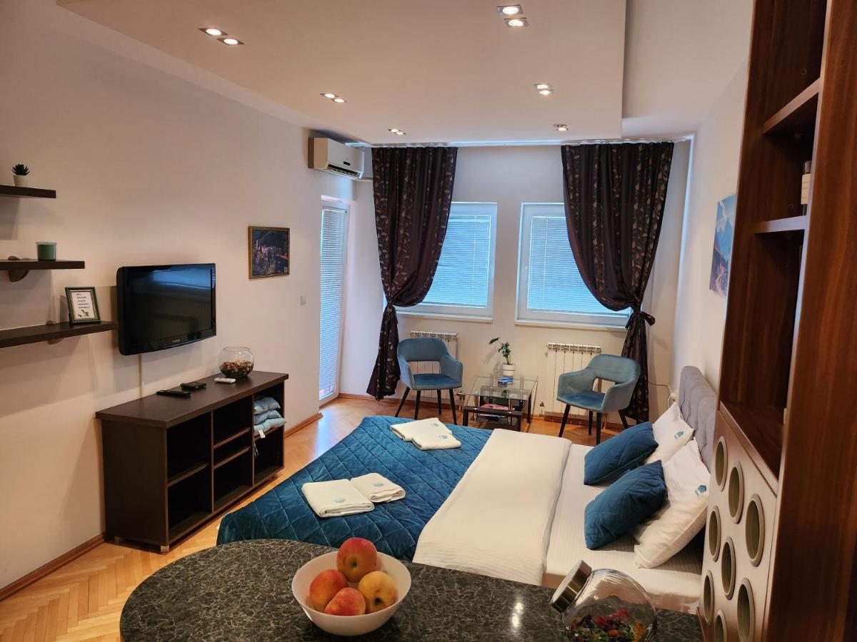 B&B Belgrade - BulevarD2 Apartment - Bed and Breakfast Belgrade