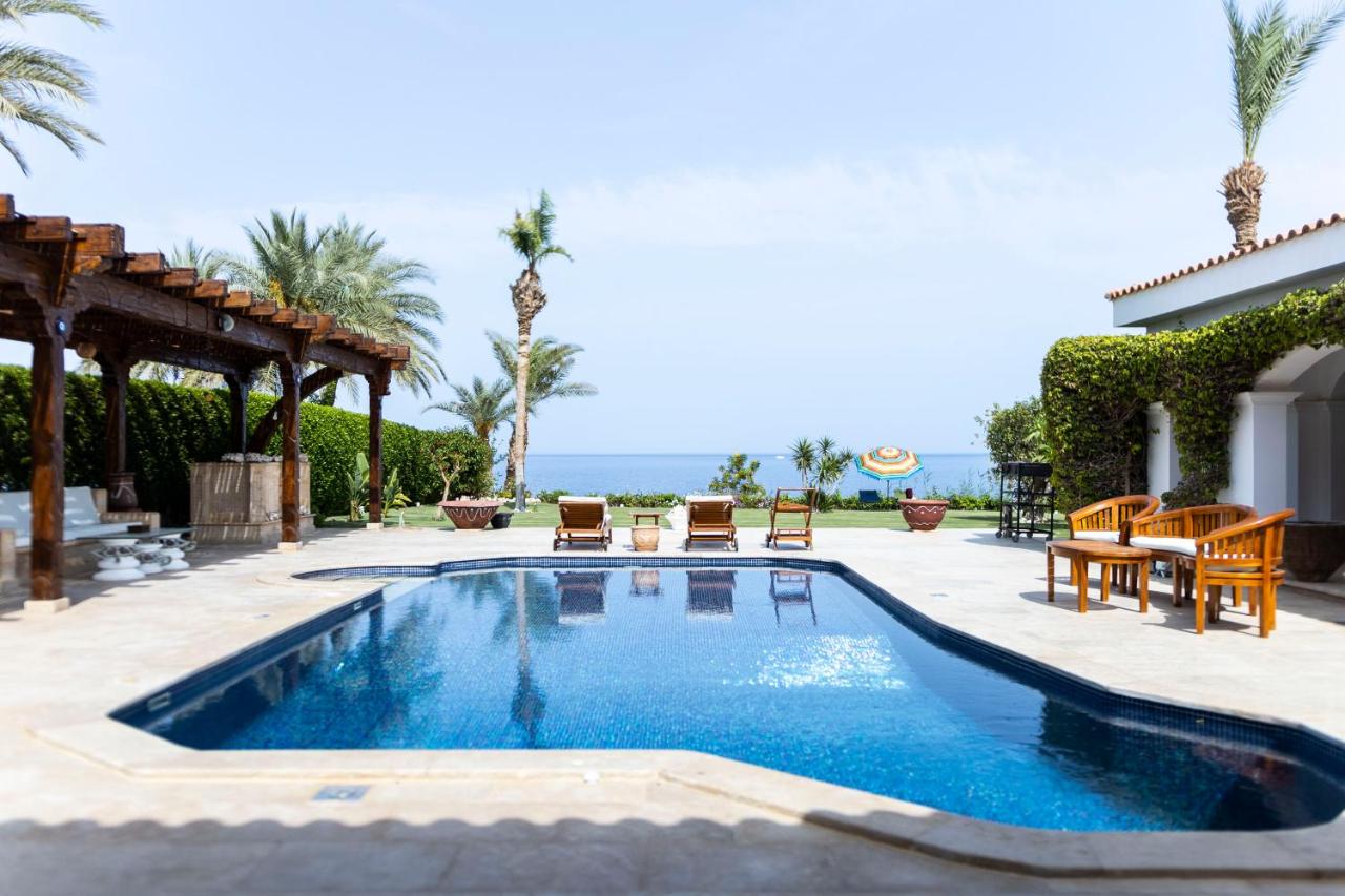 B&B Charm el-Cheikh - Villas with Sea View at Sheraton Sharm Hotel, Resort, Villas & Spa - Private Residence - Bed and Breakfast Charm el-Cheikh