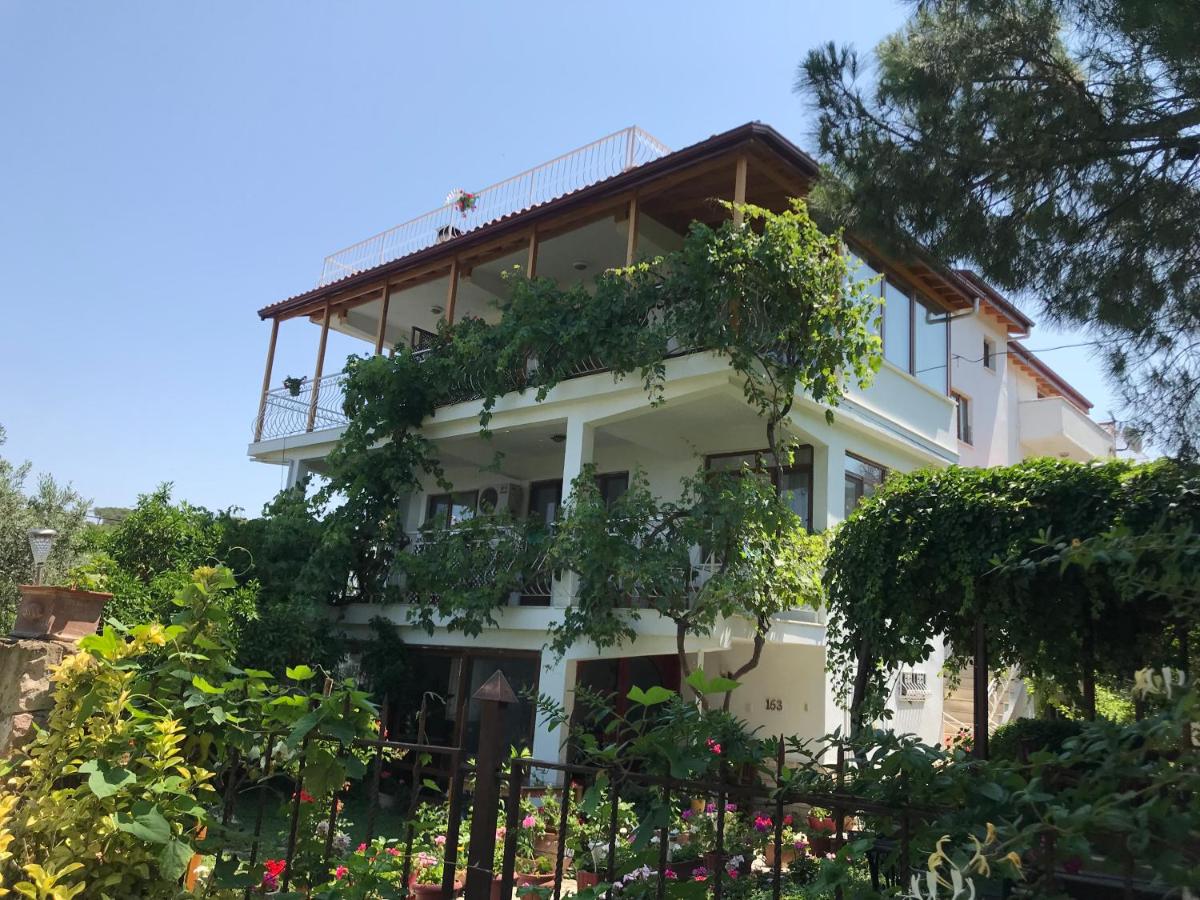 B&B Aivali - Gunebakan Taliani Hotel - Bed and Breakfast Aivali