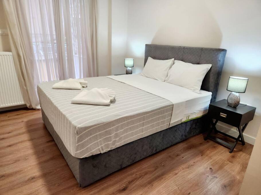 Kallithea's Luxury Apartment VIPGreece - B&B Atene
