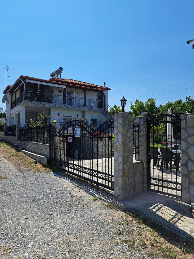Alexanders House - B&B