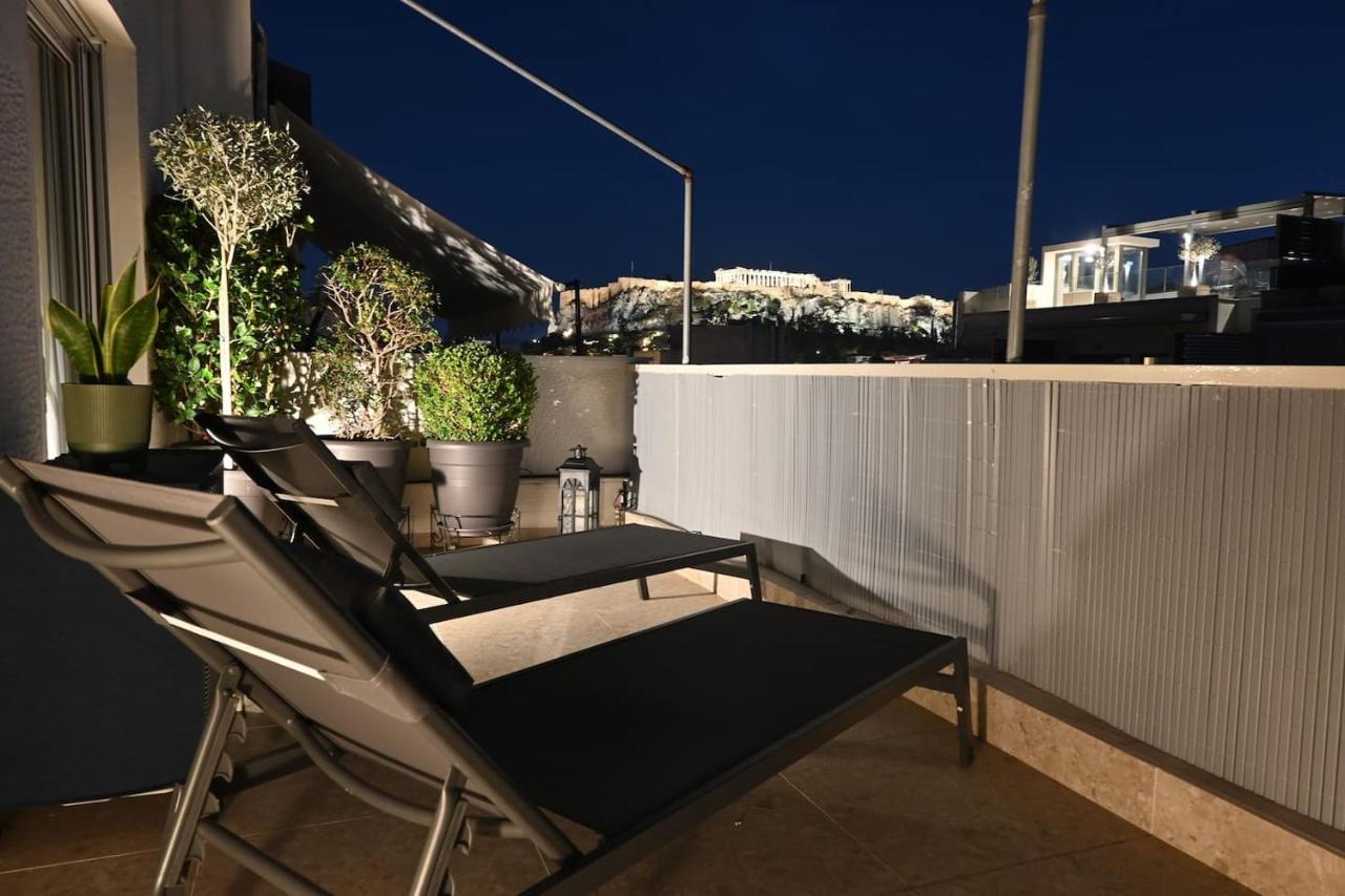 Nueva era @ Athens heart , Romvis apartments - Bed and Breakfast Athene