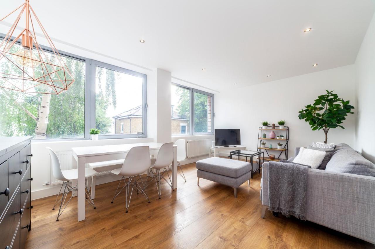 B&B Londres - Modern and bright 2 BDR flat in Clapham Common - Bed and Breakfast Londres