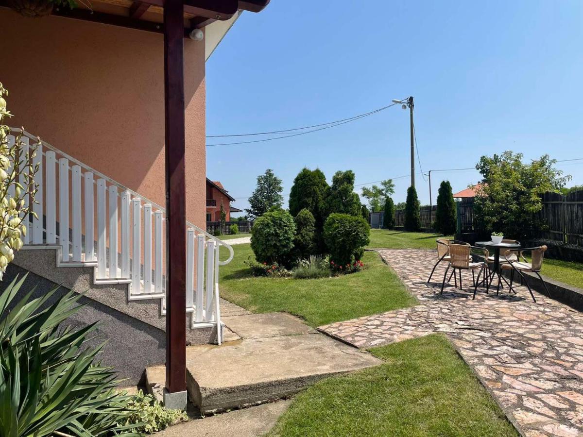 B&B Orašac - Starčević apartmani Orašac Aranđelovac - Bed and Breakfast Orašac