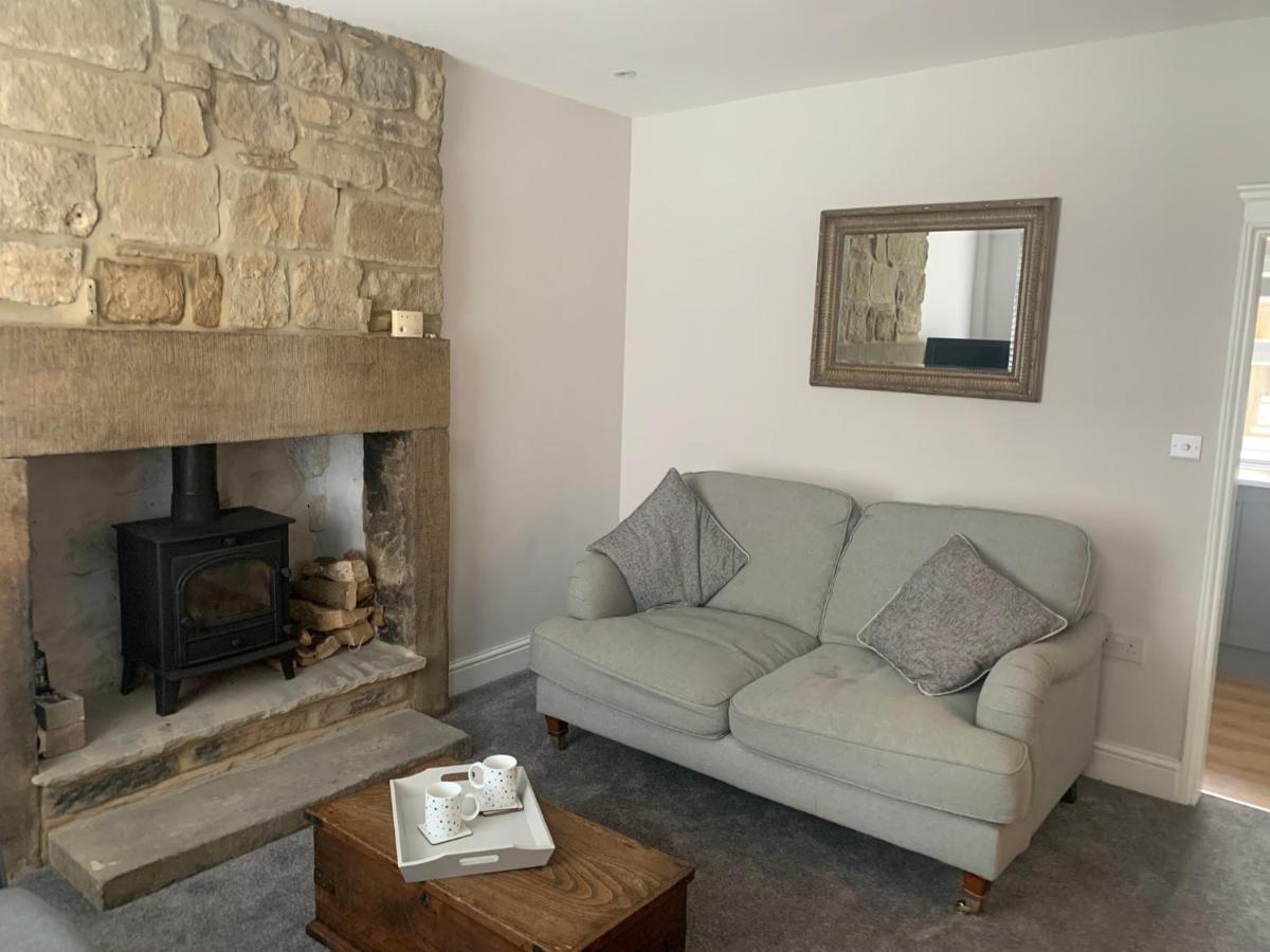 B&B Burley in Wharfedale - Tipsy Cottage Charming 2 bedroom home. - Bed and Breakfast Burley in Wharfedale