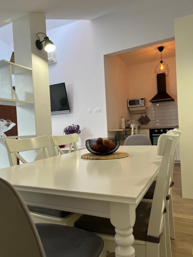 Seaside House Dragica - B&B Barbat