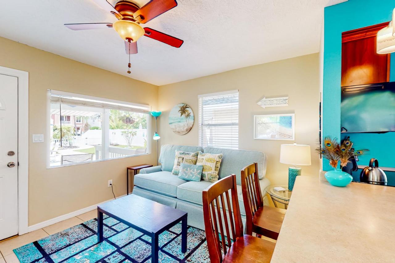 Sea Breezy - Unit 2 - B&B