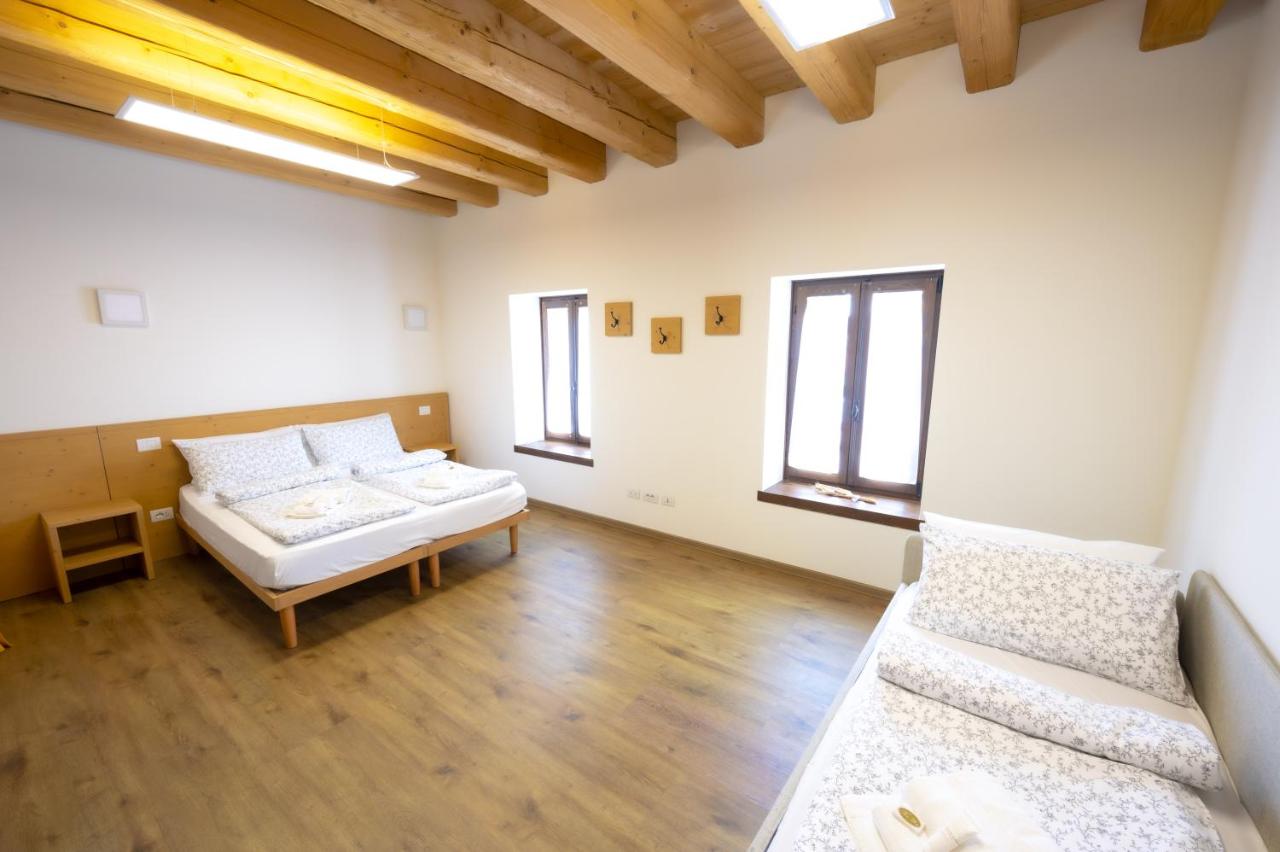 Habitación Doble con baño privado externo - 1 o 2 camas