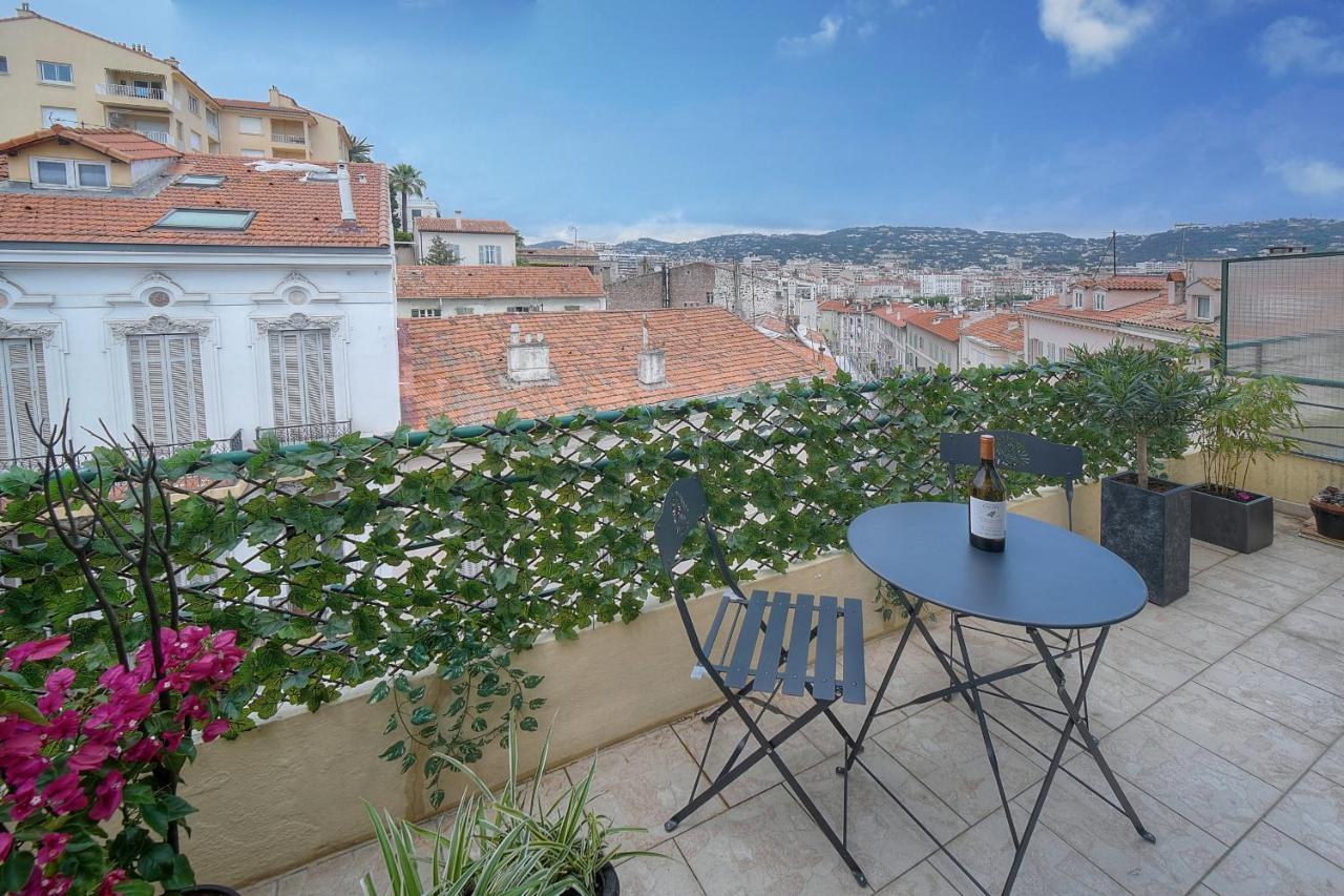 Lumineux Studio TERRASSE, Clémenceau-CANNES CENTRE A0B192 - Chambres d’hôtes Cannes