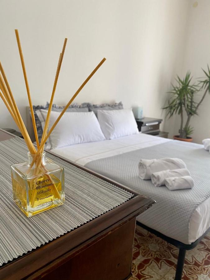 Filippo Secondo - B&B Napoli